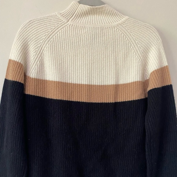 AQUA Cashmere Color Block Chevron Pull Over Turtleneck Sweater - Picture 6 of 7